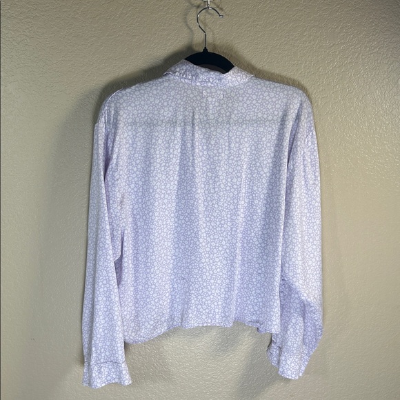 PINK Victoria's Secret Light Purple Button-Down Shirt - Picture 3 of 3